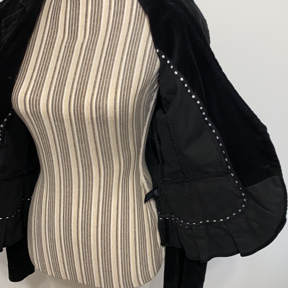 Jacket - Picture 6 of 11